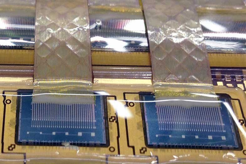 UV-Kleber in der Elektronik